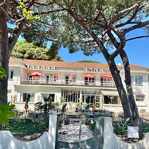 ** Hotel Le Ceinturon France